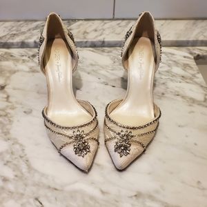 Wonder by jenny packham crystal embellished pump